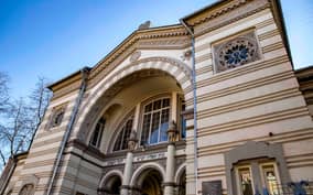 Vilnius: Jewish Heritage Sites Private Tour with Transfer