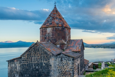 Histoire et nature : Lac Sevan, Dilijan, TsaghkadzorVisite privée avec guide