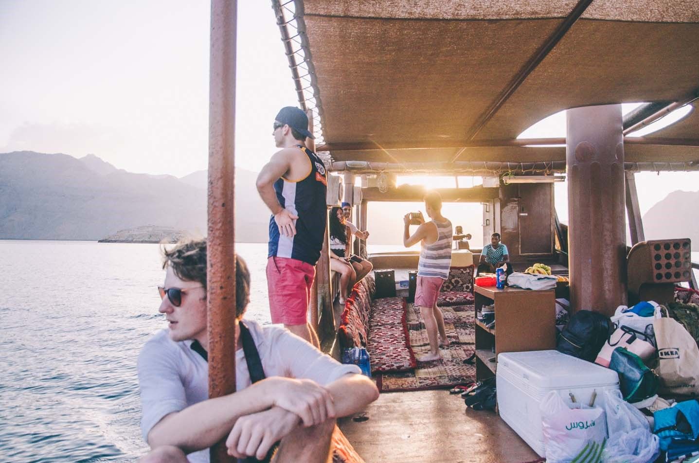 Khasab: Outdoor-Camping mit geführter Bootstour