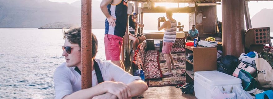 Khasab : Camping en plein air avec croisière en boutre