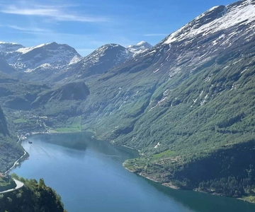 Vanuit Hellesylt: Het beste van Geiranger excursie aan land