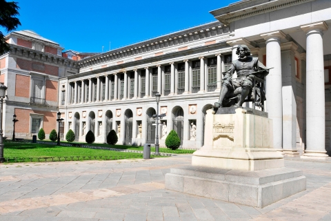 Madryt: Wycieczka z przewodnikiem po Muzeum Prado i Pałacu KrólewskimNiezbędny Madryt o poranku w języku angielskim