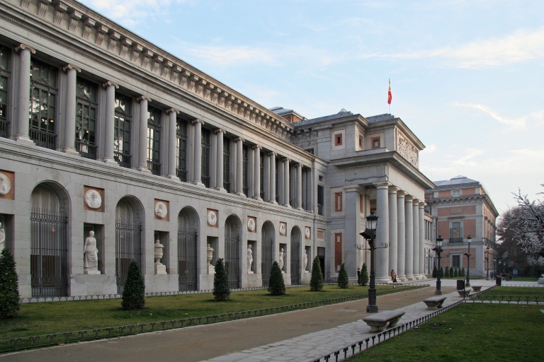Madrid: Geführte Tour durch das Prado Museum und den KönigspalastEssential Madrid am Morgen auf Englisch