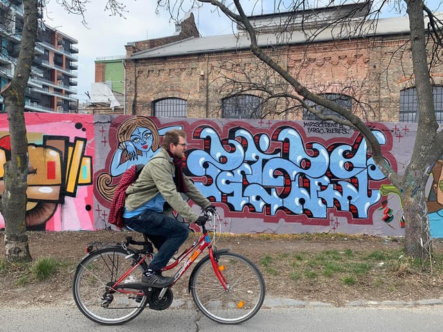 Recorrido alternativo en bicicleta: Muro de Graffiti y Paz