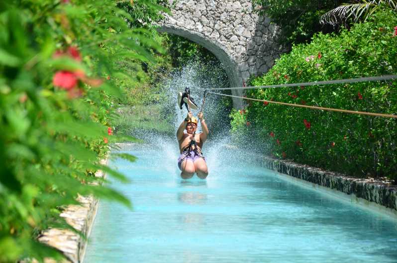 Punta Cana: ziplining, equitazione e piscina con cascata