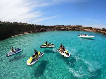 Wycieczka na nartach wodnych do Cala Comte z San Antonio