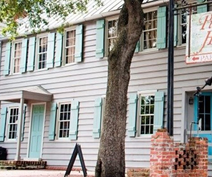 Savannah: Grave Encounters Ghost Tour z piwnicą i kolacją