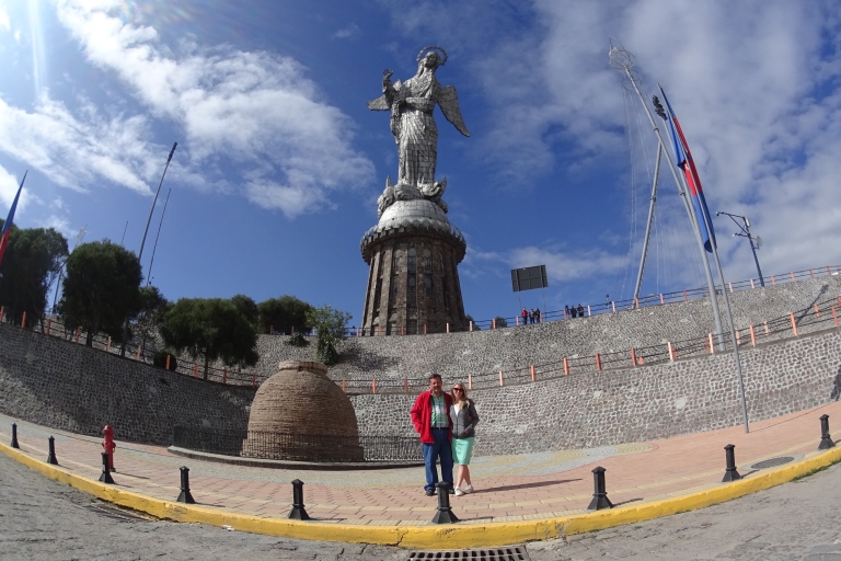 Au départ de Quito : Circuit privé de 10 jours sur les hauts lieux de l'ÉquateurCircuit avec transfert d'aéroport