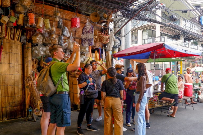 Manila: Recorrido gastronómico en bicicleta y a pie