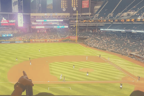 Phoenix: Arizona Diamondbacks Baseball Game TicketPremium Seating