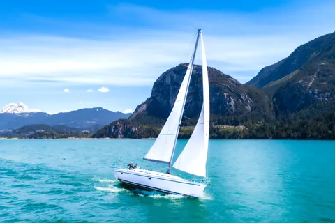 Squamish: Hands-On Howe Sound Sailing Adventure