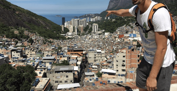 Rio de Janeiro: Rocinha Favela Walking Tour mit ortskundigem Guide