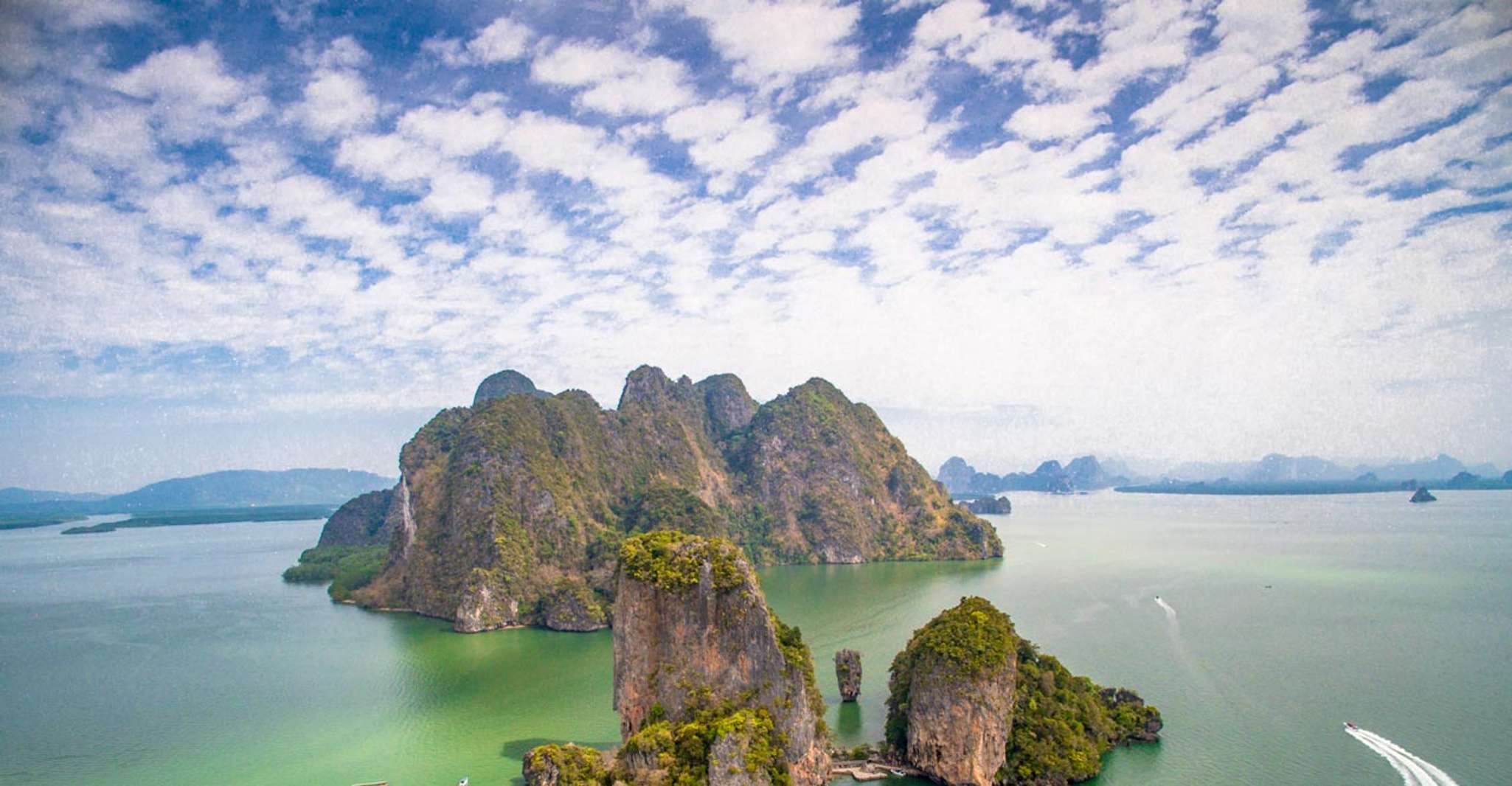 Bahía Phang Nga, tour de turismo en barco de cola larga - Hizvo