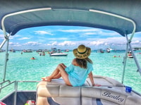 Fort Walton Beach, Crab Island Pontoon Boat Rental - Housity