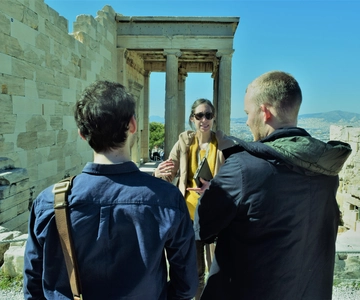 The Acropolis Guided Walking Tour in German