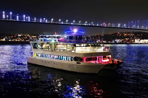 Istanbul: Bosphorus Luxury Catamaran Cruise with Dinner Show Standard Menu with Unlimited Alcoholic Drinks and Transfer