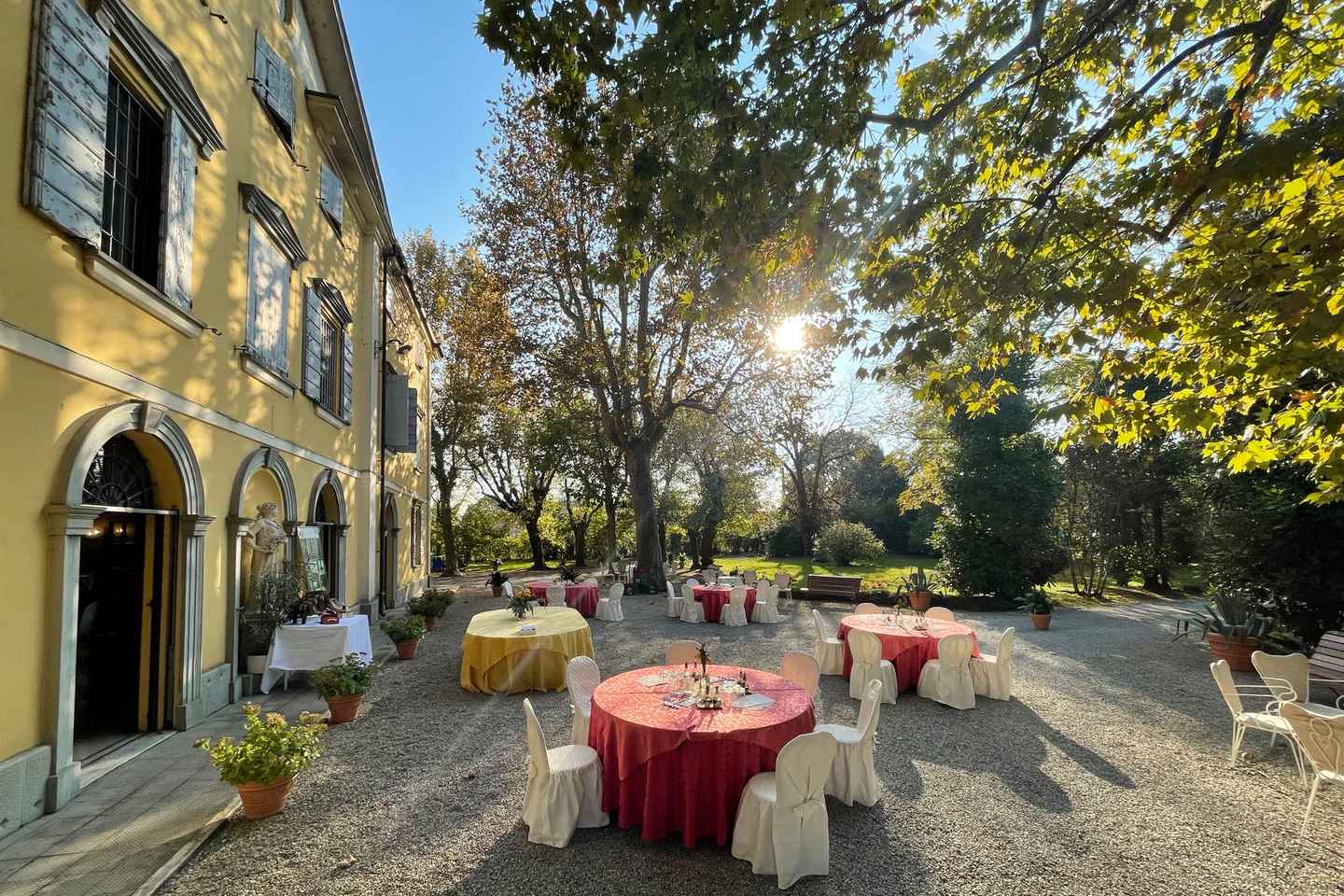 Modena: Balsamic Lunch with Vinegar Cellar Tour and Tasting