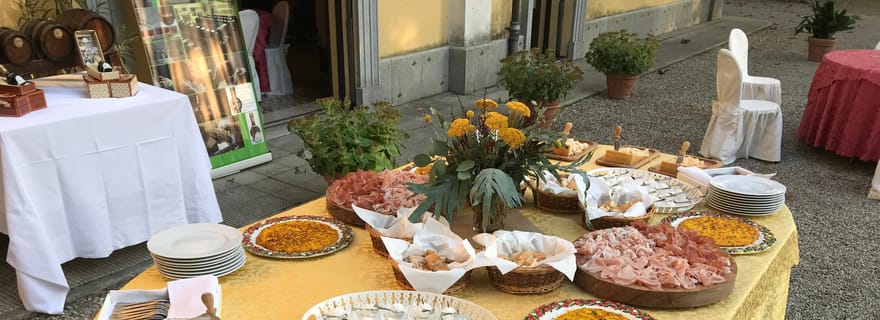 Modène : Déjeuner balsamique avec visite de la cave à vinaigre et dégustation