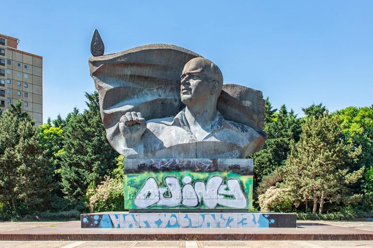 Berlin Prenzlauer Berg: Scavenger Hunt Self-Guided Tour Incl. shipping within Germany