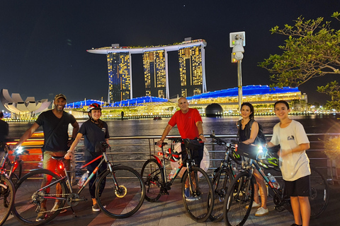 Cingapura: Marina Bay Night Tour de bicicleta
