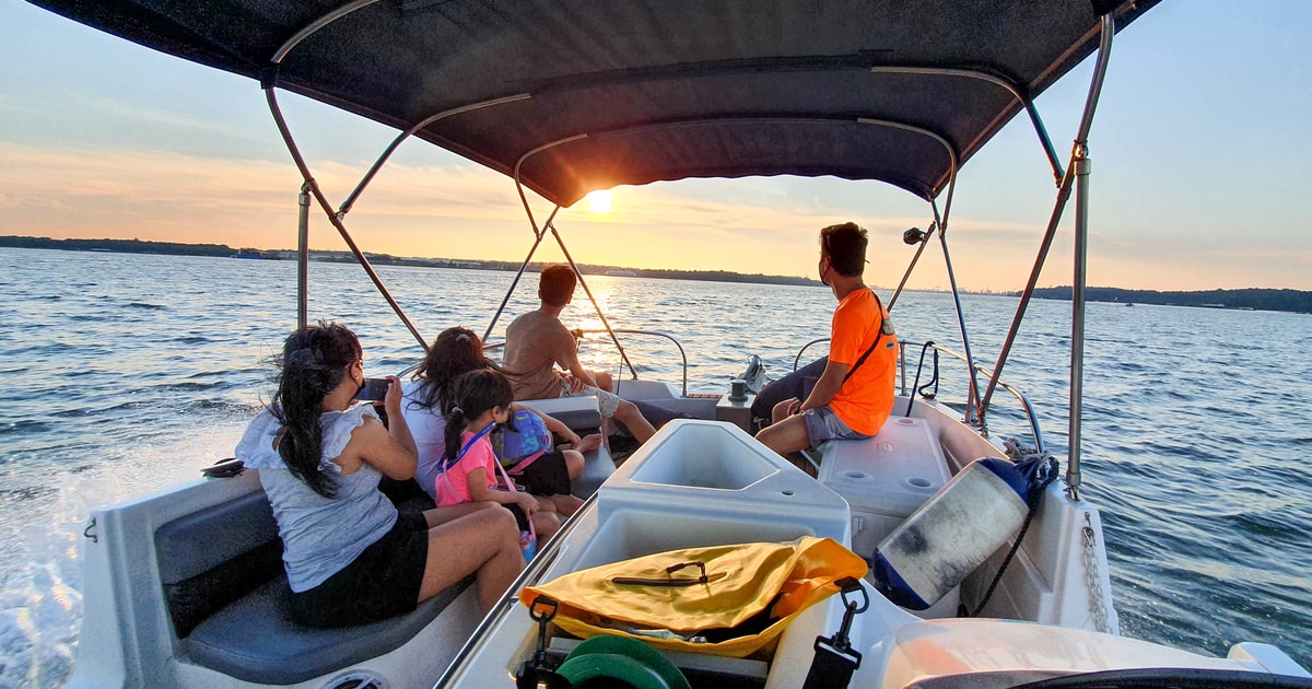 Singapore Guided Boat Tour and Kelong Fish Farm Visit GetYourGuide
