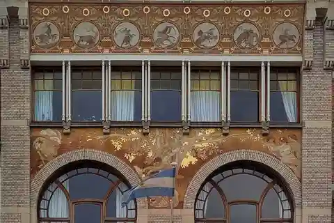 Bruxelles : Visite guidée de la chute et de l'essor de l'Art-Nouveau