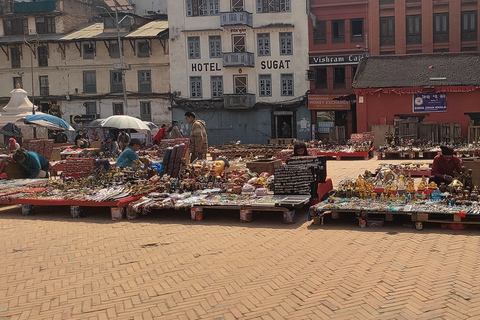 Kathmandu: Tour guidato di un giorno dei siti patrimonio dell&#039;umanitàKathmandu: tour guidato di un&#039;intera giornata dei siti del patrimonio mondiale