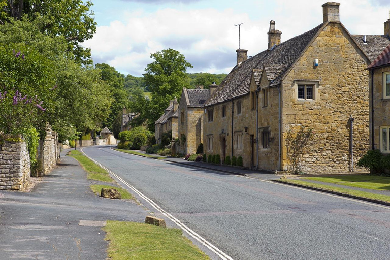 Cotswold &amp; Shakespeare Country Privat rundtur med inträde