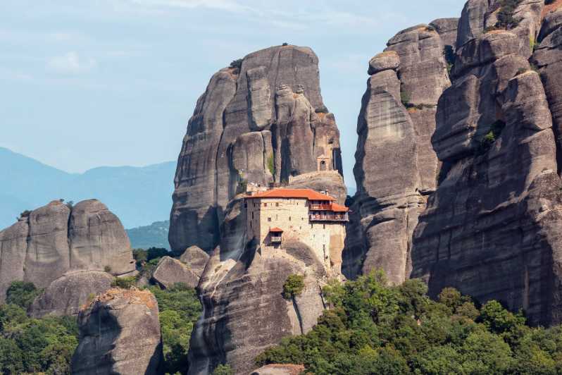 Meteora: Self-Guided App-Based Driving Tour