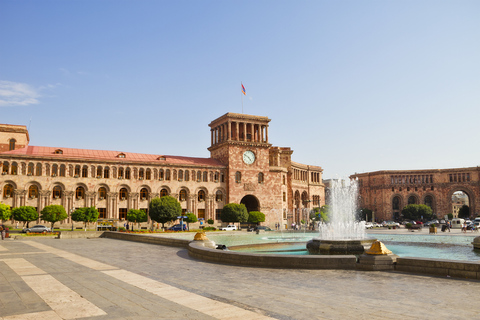 Romantic Whispers of Yerevan: A Love-Filled JourneyYerevan: Local Love Stories Private Walking Tour