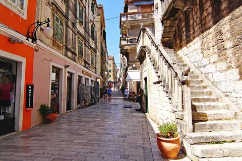Zadar: prywatna wycieczka piesza po Starym Mieście