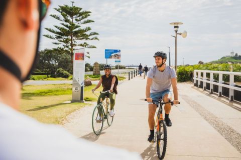 Newcastle: Half-Day Bike Tour with Food and Drink Tastings