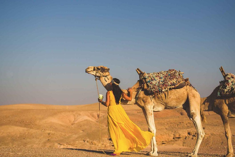 Pacote para o deserto de Agafay: passeio de buggy e de camelo e jantar com espetáculoPacote Deserto de Agafay: passeio de quadriciclo, passeio de camelo e jantar com show