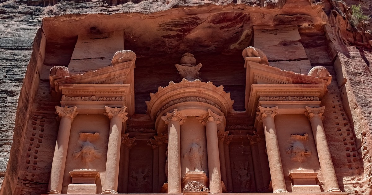 From Tel Aviv Petra Guided Day