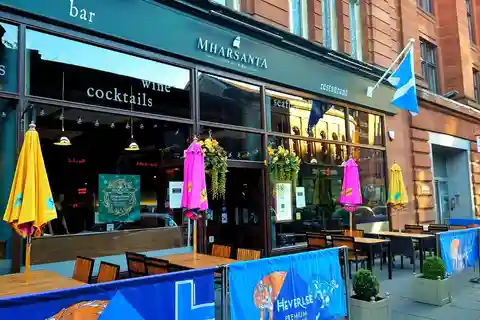 Glasgow : Dégustation de whisky et assiette écossaise à partager