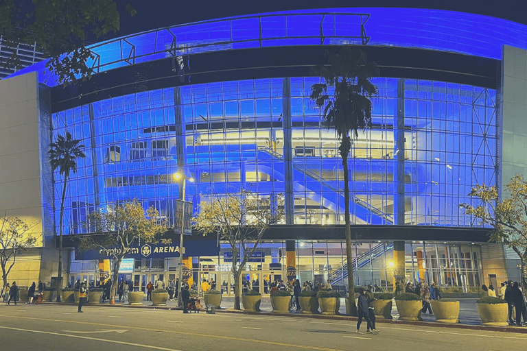 Los Angeles: LA Kings Ice Hockey Game Ticket Budget Seating