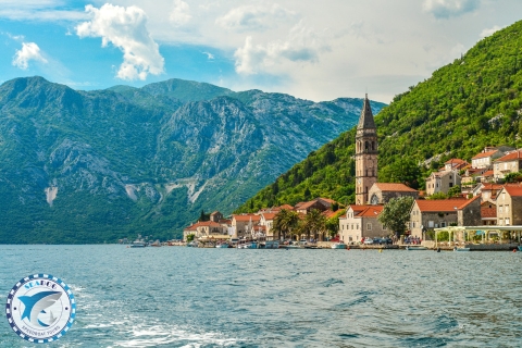 Kotor: Speed boat tour, Blue Cave & Our lady of the rocks Kotor: Speed boat tour - Our lady of the rocks & Perast
