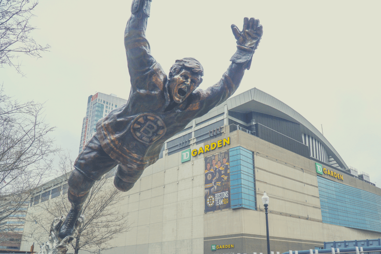 Boston: Boston Bruins Ice Hockey Game Ticket at TD Garden Budget Seating