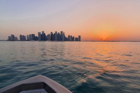 Doha: Nighttime Boat Tour with Guide