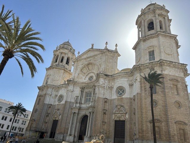 Visit Cadiz City Center Guided Walking Tour in Cádiz
