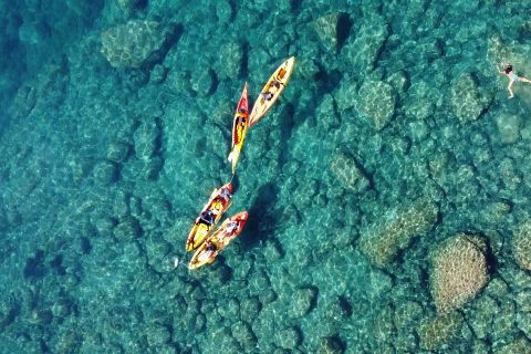 Da Barcellona: tour di 8 ore in Costa Brava con kayak e snorkeling