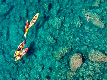 Barcelona: kayak en la Costa Brava, snorkel, salto desde las rocas y almuerzo