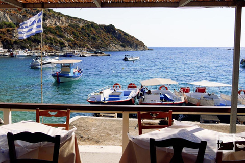 Crucero por Zante hasta las Cuevas Azules y la Playa del Naufragio Parada fotográficaDesde Cefalonia Cuevas Azules, Playa de Navagio y Crucero por Zante