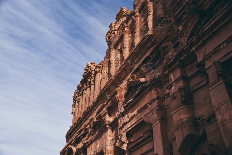 Ab Tel Aviv: 2-tägige Petra-Tour mit Flügen und Unterkunft5-Sterne-Hotel der Luxusklasse