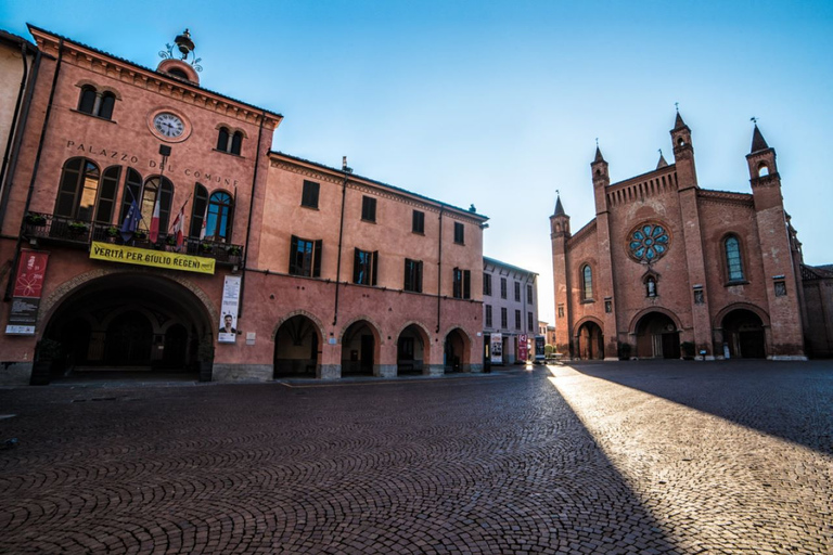 Alba: Historic Town Highlights Guided Walking Tour