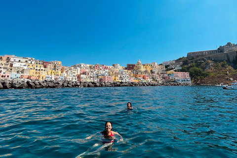 Procida: Boat Tour w/ Swimming Stops and Underwater Photos Procida: Boat Tour with Swimming Stops and Underwater Photos