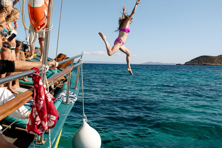 Porto Rafti: Athens East Attica Hidden Gems Cruise