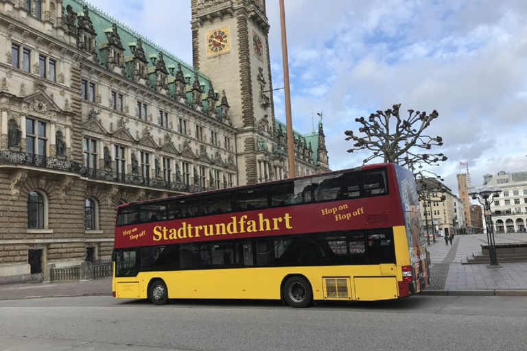 Hop-On/Hop-Off Stadtrundfahrt incluído. 1 Std HafenrundfahrtHop on/Hop off Stadtrundfahrt + 1-stündige Hafenrundfahrt