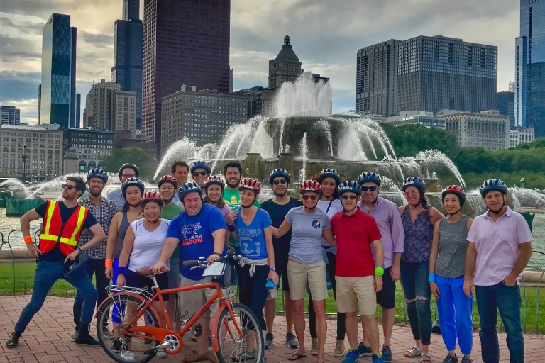 Recorrido en bicicleta por los grandes éxitos de ChicagoTour en grupo