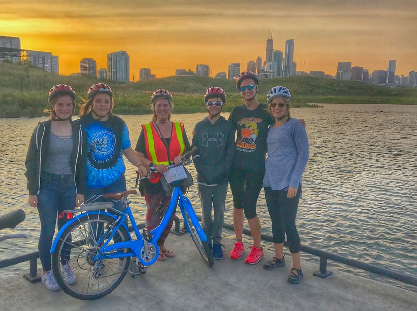 Chicago, Ultimate City Attractions Bike Tour - Hizvo